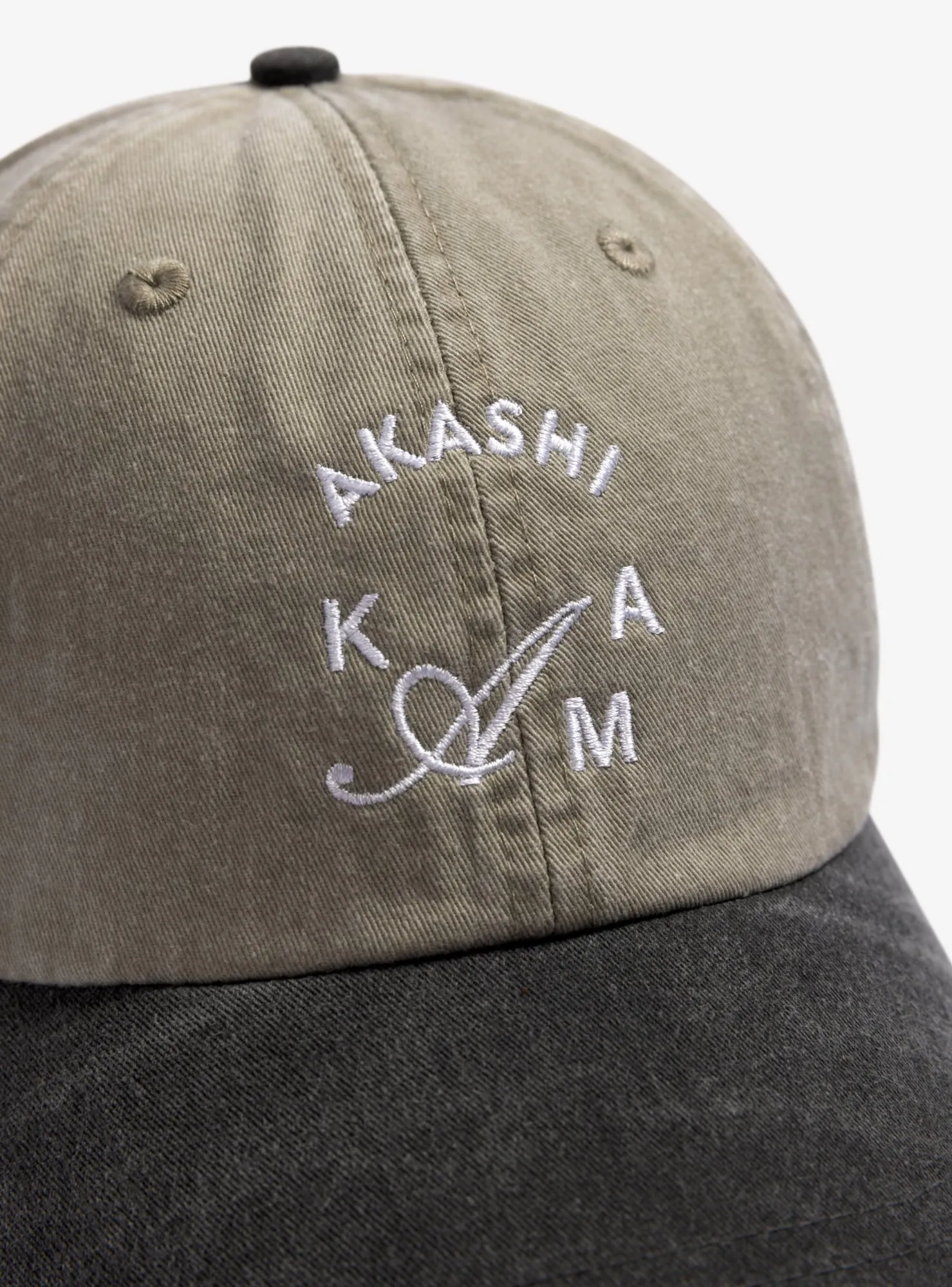 Crest Hat sold by AKASHI-KAMA product image thumbnail 4