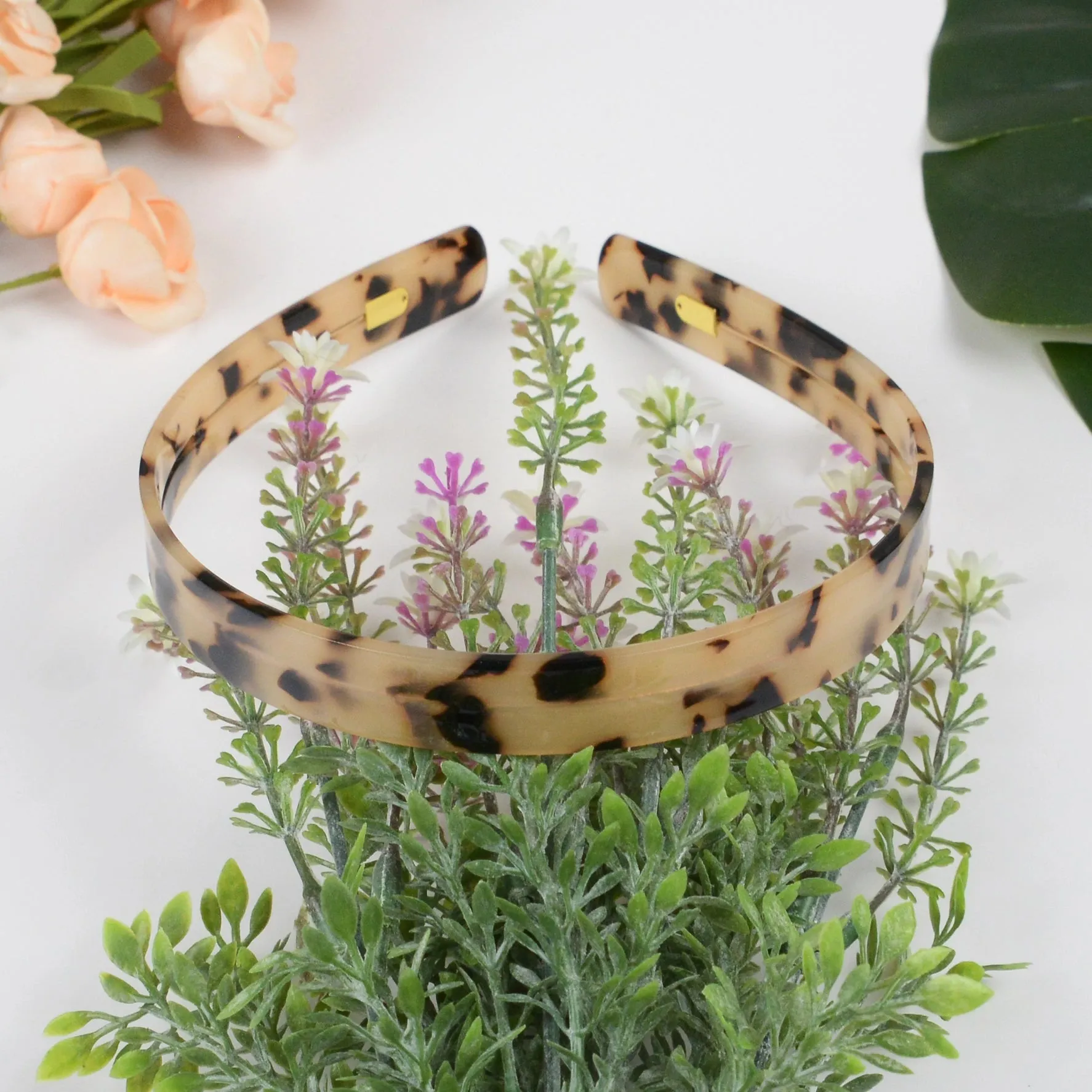 Minimalist Tortoise Headband sold by Madison Boutique product image thumbnail 2
