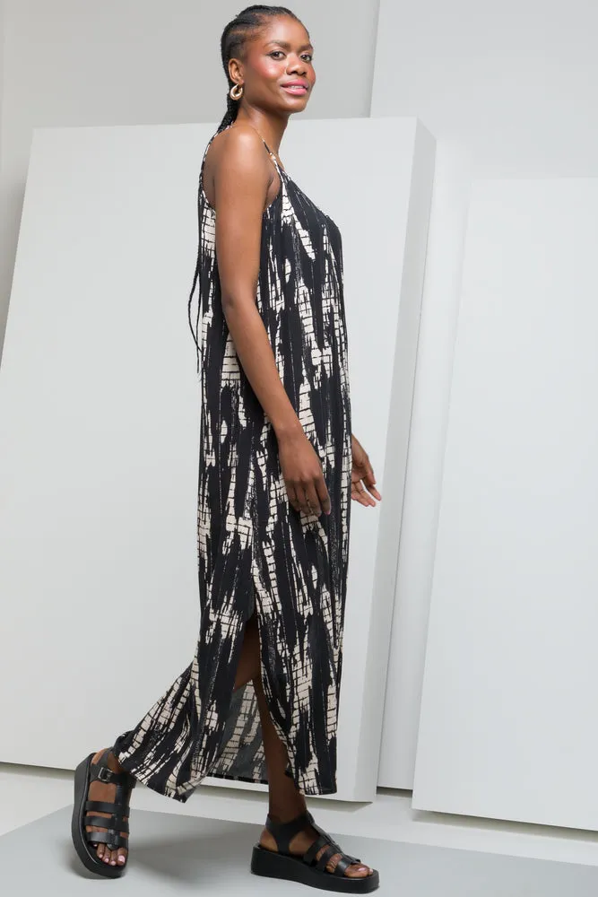 Crinkle Border Print Maxi Dress Black sold by Ackermas product image thumbnail 2