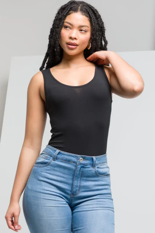 Vest Black sold by Ackermas