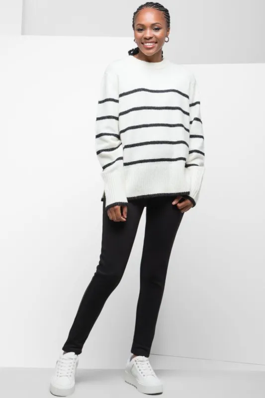 Leggings Black sold by Ackermas