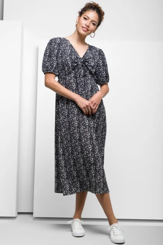 Front Ruched Dress Black sold by Ackermas