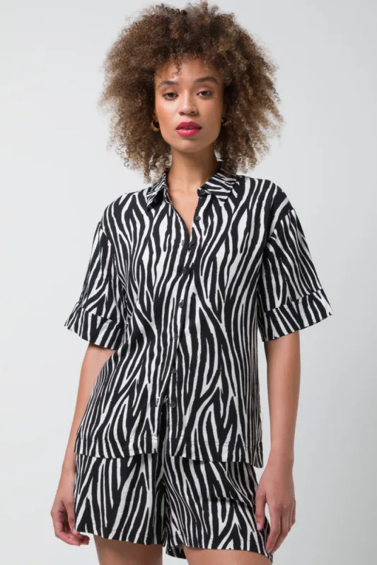 Viscose Resort Shirt Black Print sold by Ackermas