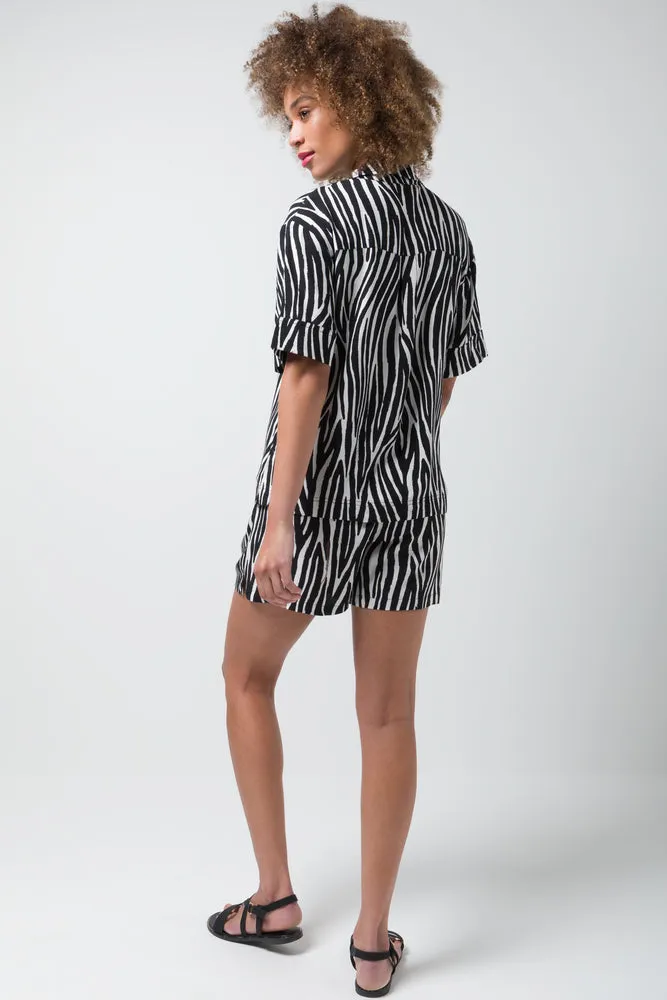 Viscose Resort Shirt Black Print sold by Ackermas product image thumbnail 3