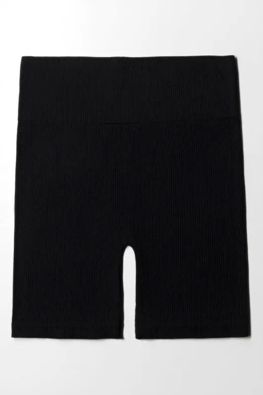 Seam-free Cycle Shorts Black sold by Ackermas
