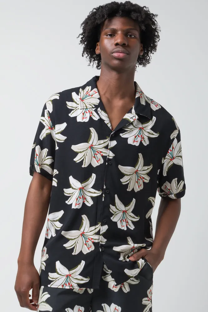 Flower Short Sleeve Shirt Black sold by Ackermas