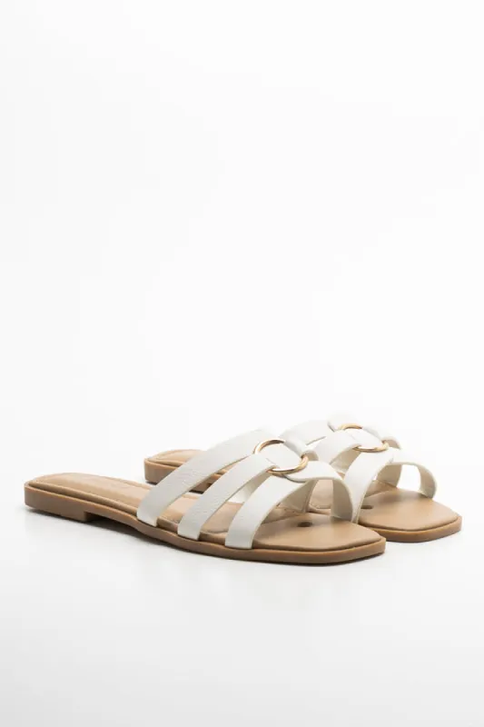 Sandal White sold by Ackermas