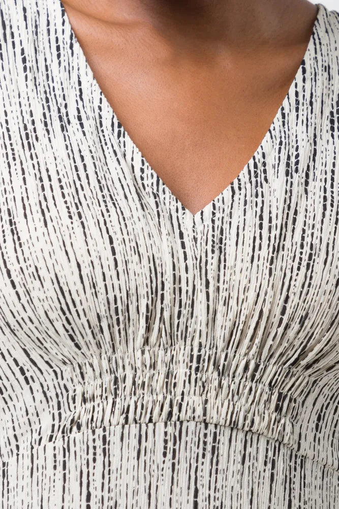 V-Neck Crinkle Knit Dress Cream sold by Ackermas product image thumbnail 4