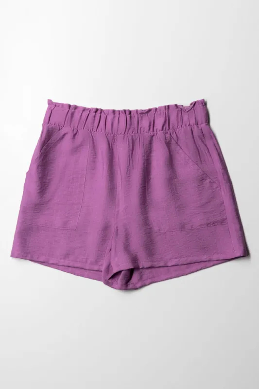Pull On Woven Short Mulberry sold by Ackermas