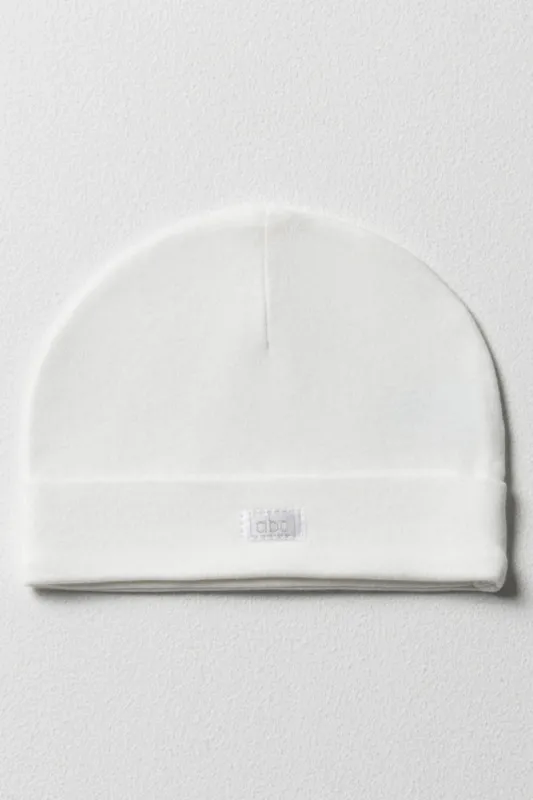 Hat White sold by Ackermas