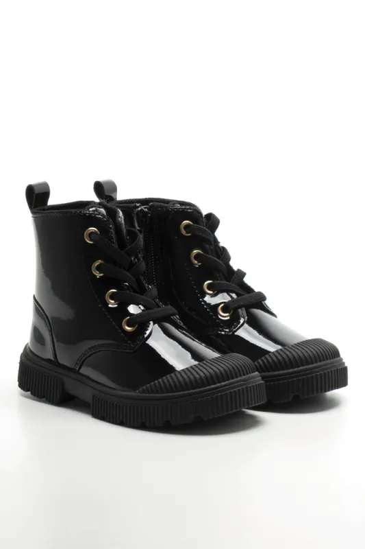 Boot Black sold by Ackermas