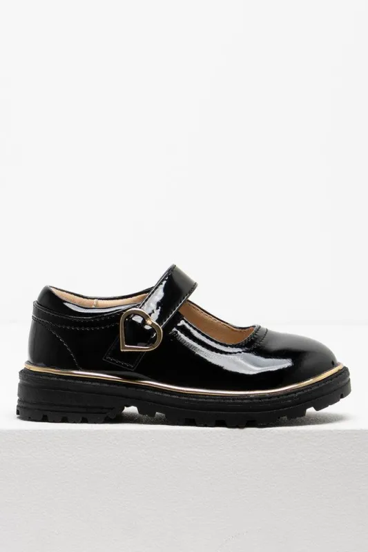 Heart Buckle Closed Shoe Patent Black sold by Ackermas