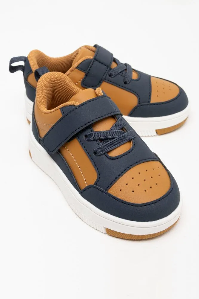 Sneaker Multi sold by Ackermas