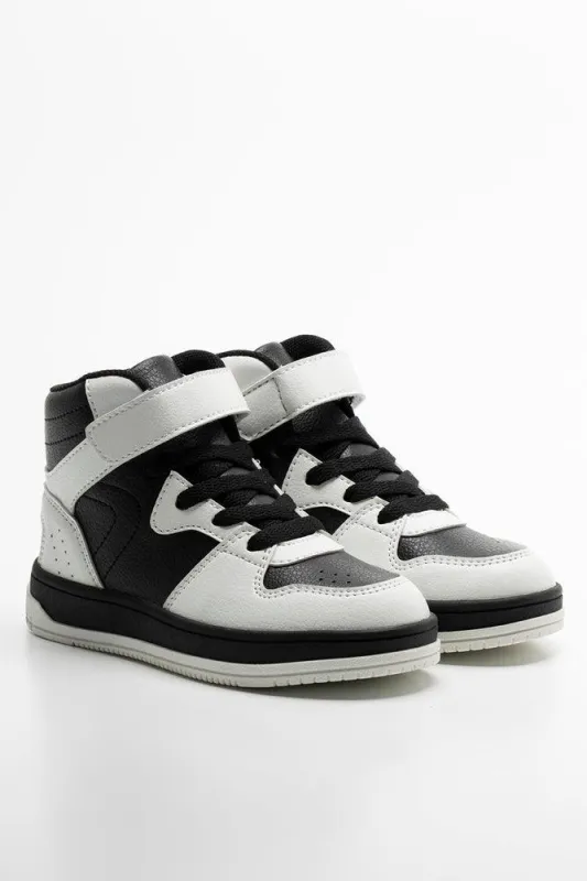 High Top Skate Sneaker Black sold by Ackermas