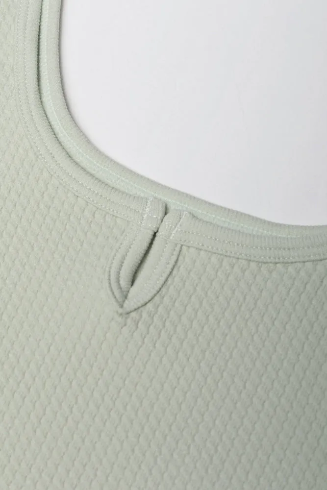 Seamless Textured Knotch Vest Green sold by Ackermas product image thumbnail 2