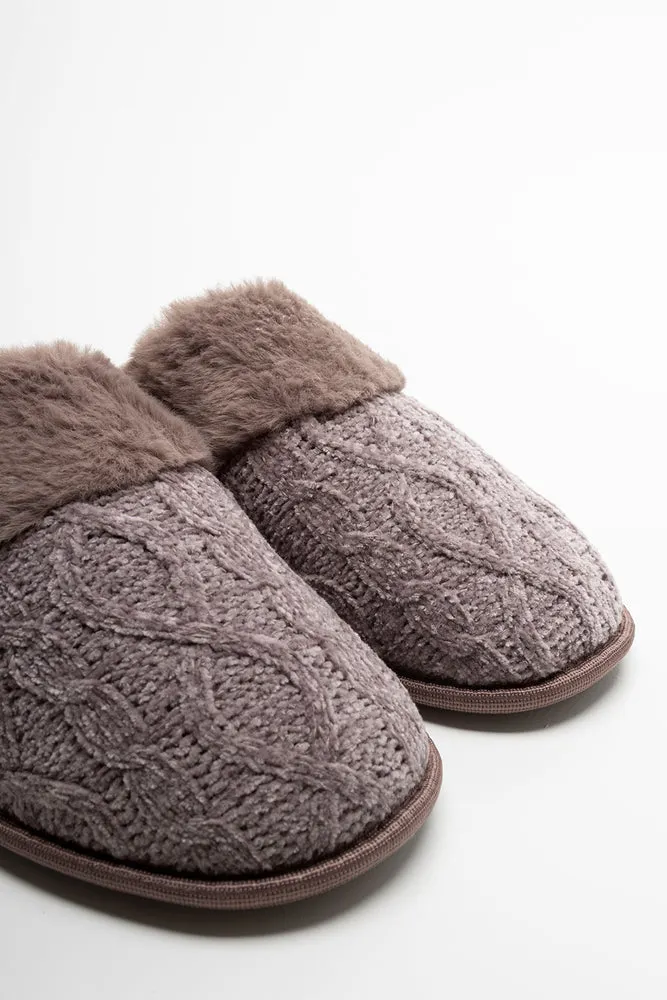 Slipper Natural sold by Ackermas product image thumbnail 3