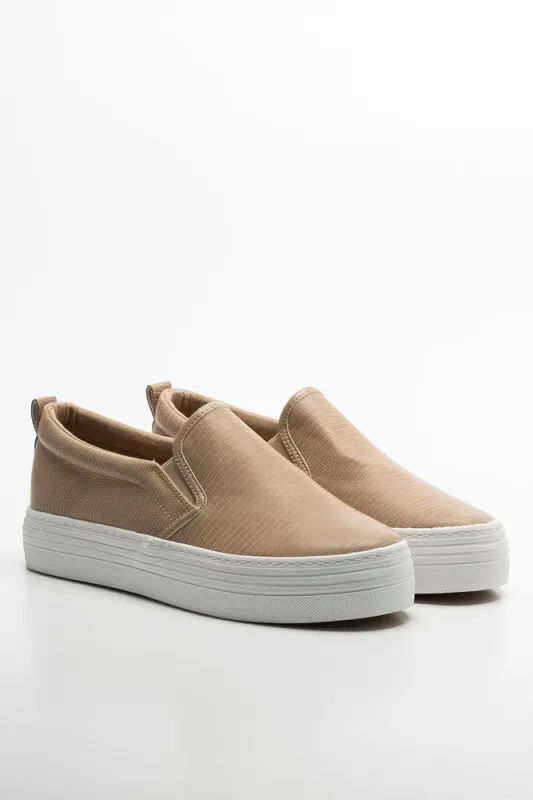 Slip On Sneaker Natural sold by Ackermas