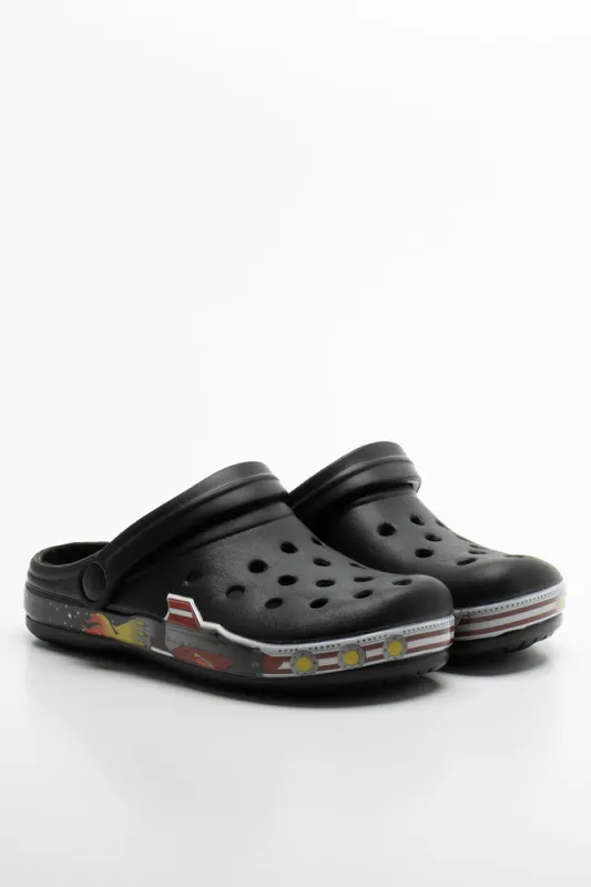 Foxing Clog Black sold by Ackermas