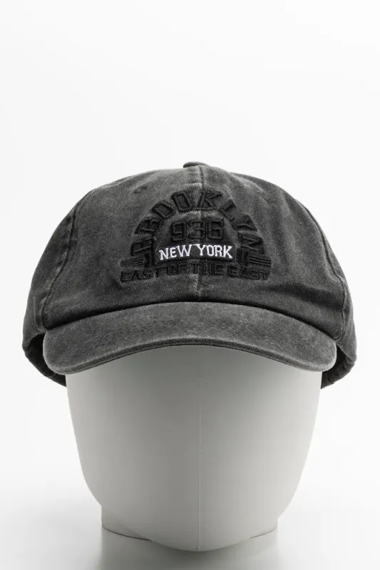 Brooklyn Peak Cap Charcoal sold by Ackermas