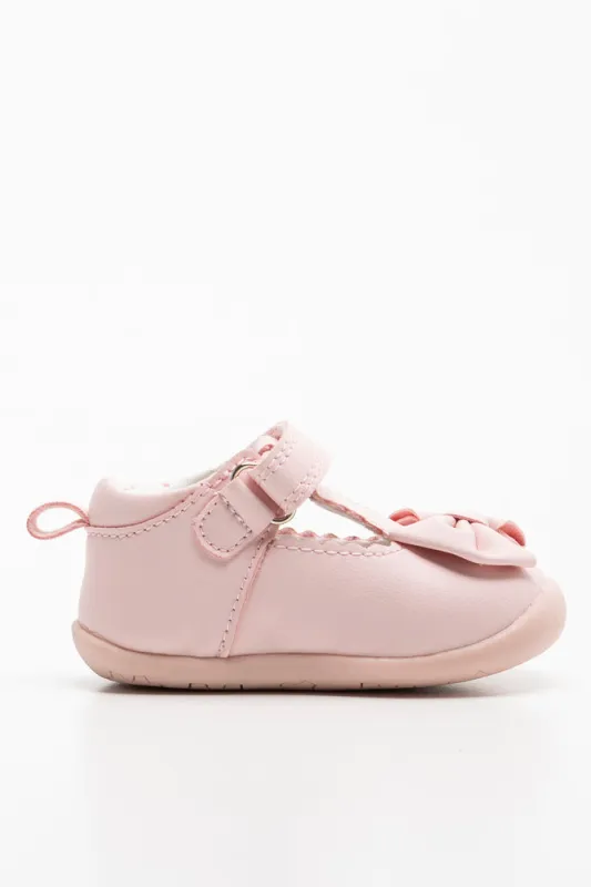 Flower Shoe Pink sold by Ackermas