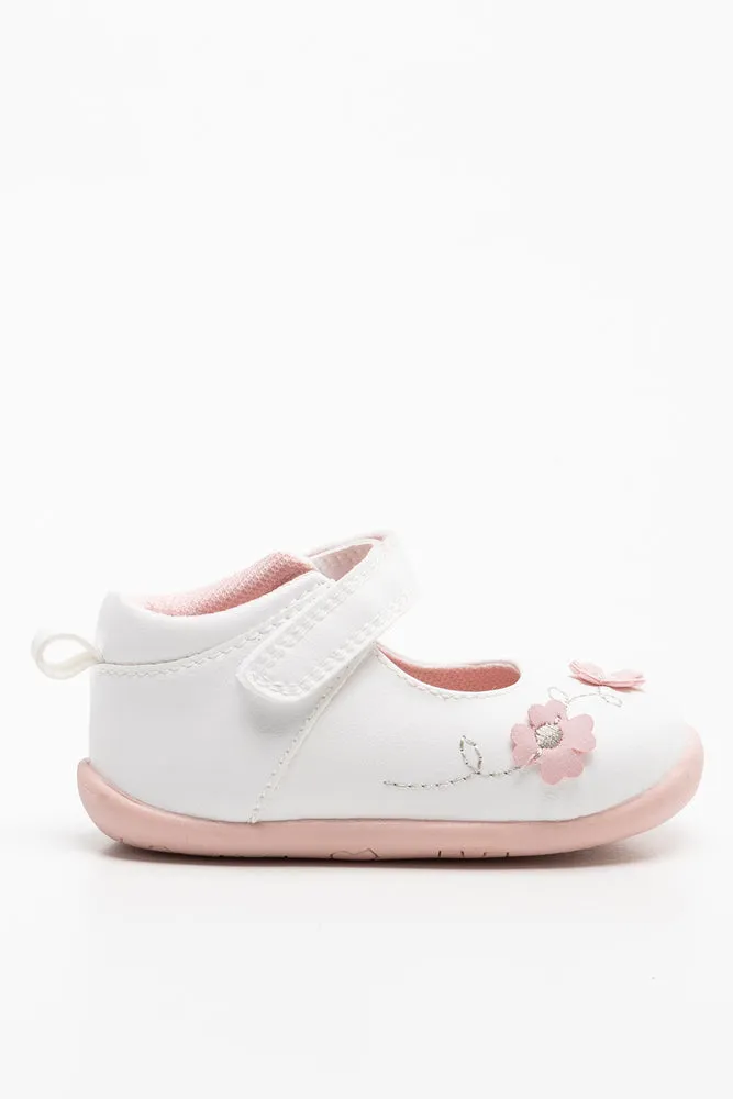 Flower Shoe White sold by Ackermas product image thumbnail 2