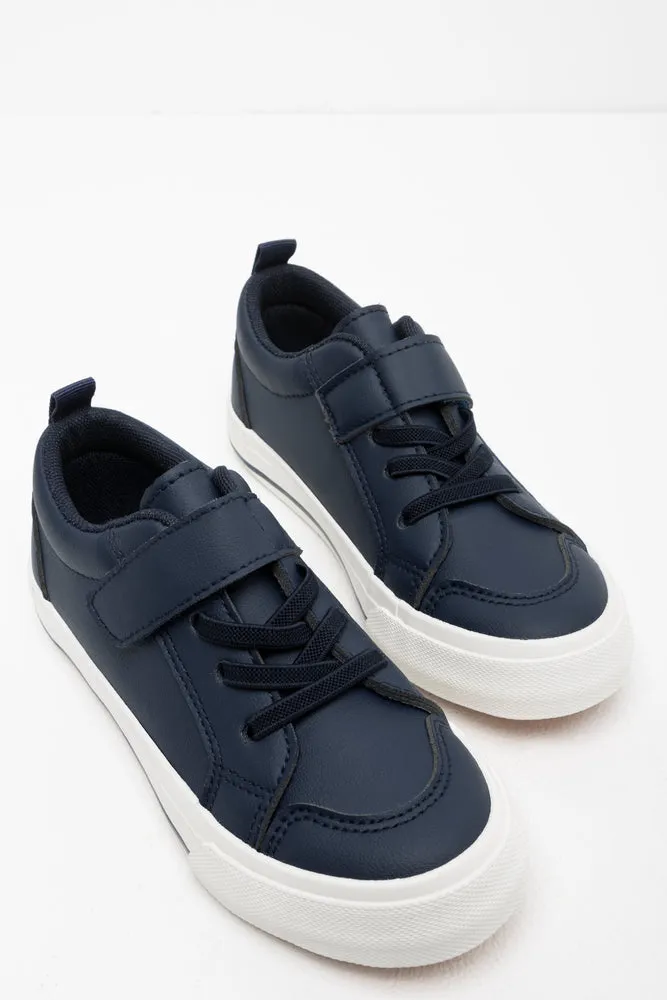 Smart Sneaker Navy sold by Ackermas