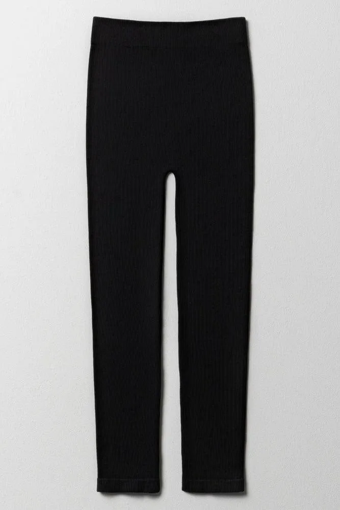 Seamless Leggings Black sold by Ackermas