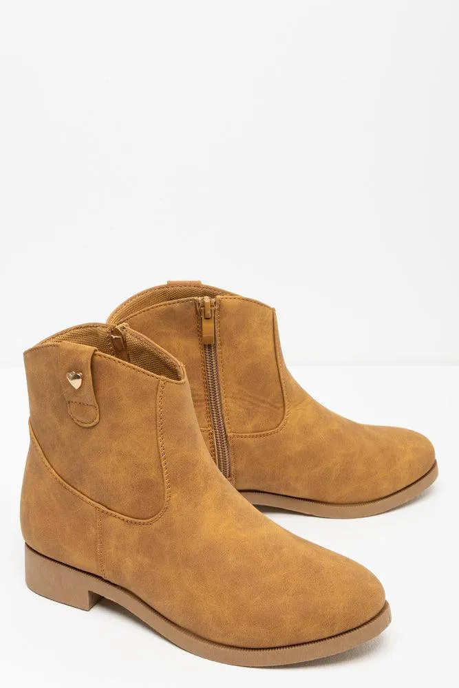 Boot Brown sold by Ackermas