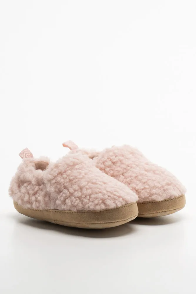 Sherpa Slippers Pink sold by Ackermas