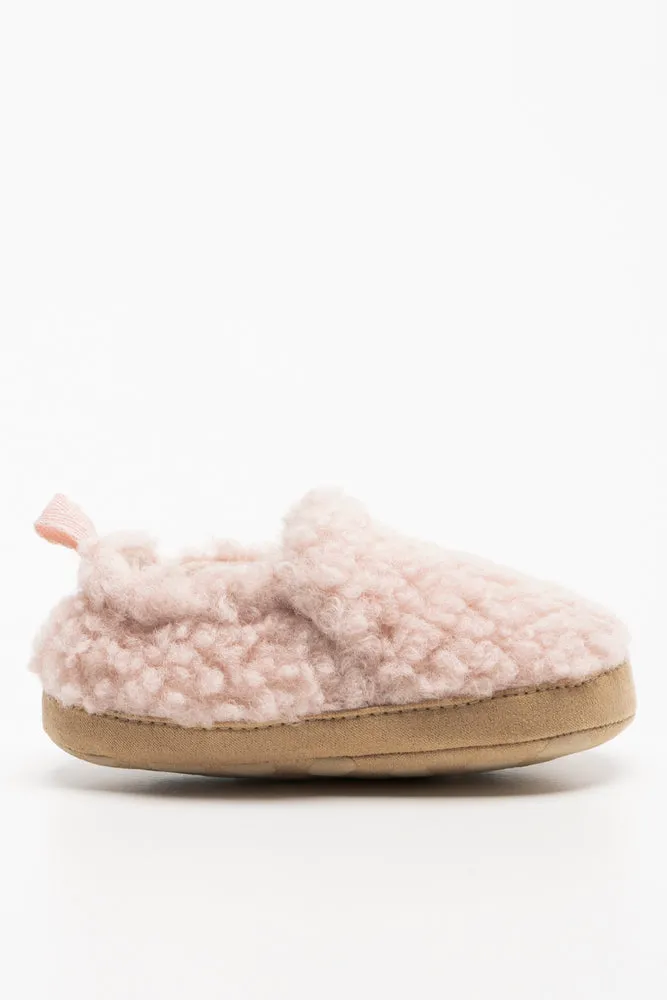 Sherpa Slippers Pink sold by Ackermas product image thumbnail 2