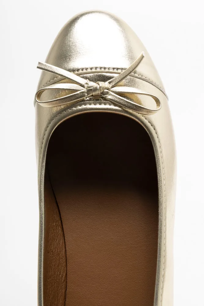 Almond Pump Gold sold by Ackermas product image thumbnail 5