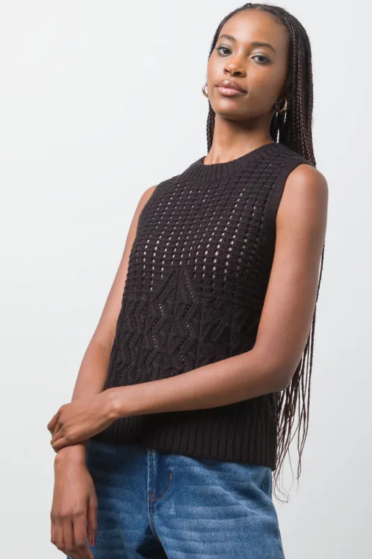 Vest Black sold by Ackermas