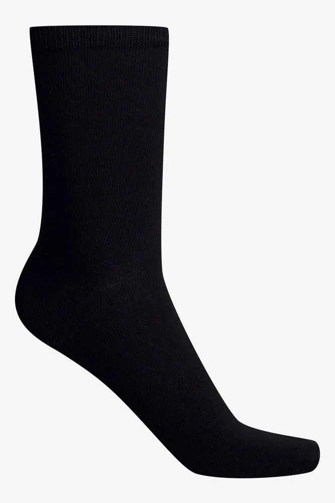 5 Pack Socks Black, White And Grey sold by Ackermas product image thumbnail 2
