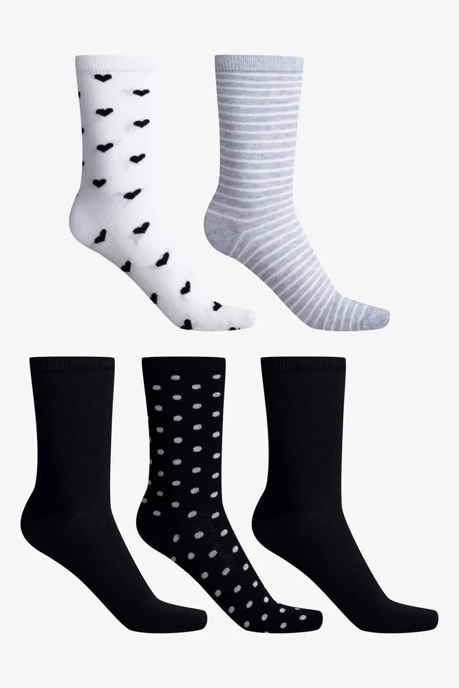 5 Pack Socks Black, White And Grey sold by Ackermas