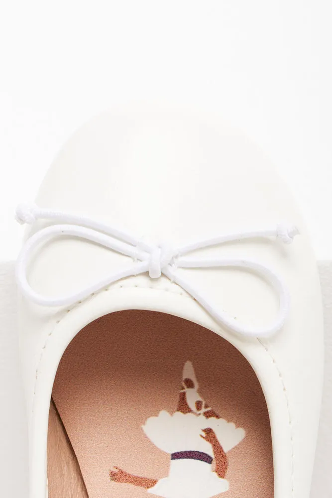 Pumps White sold by Ackermas product image thumbnail 5