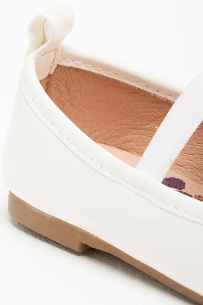 Pumps White sold by Ackermas product image thumbnail 4