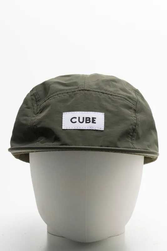 Cap Green sold by Ackermas