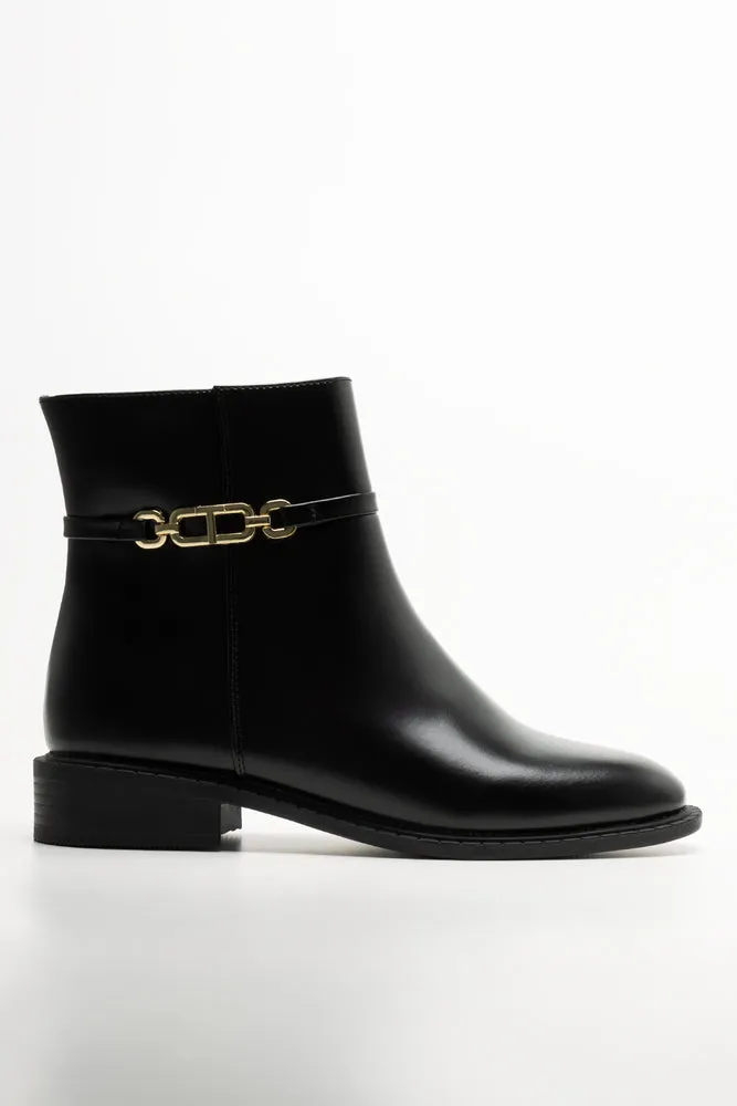 Trim Detail Chelsea Boots Black sold by Ackermas product image thumbnail 2
