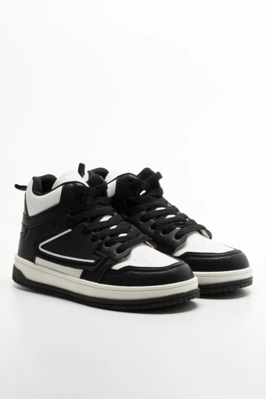 Skate High Top Black sold by Ackermas