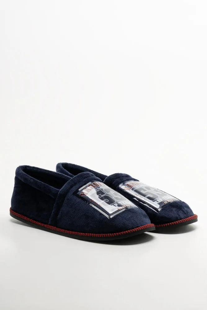 Slippers Navy sold by Ackermas