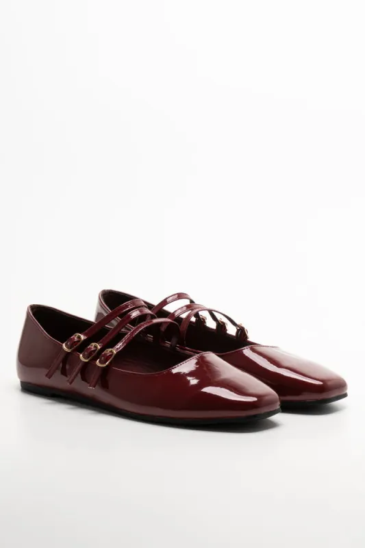 Pumps Burgundy sold by Ackermas