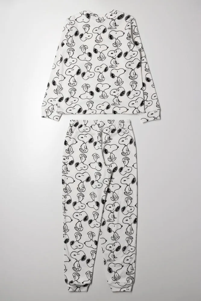 Snoopy Pyjamas Cream sold by Ackermas product image thumbnail 4