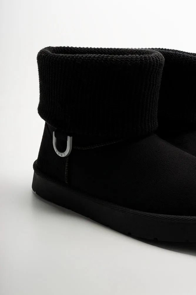 Knit Collar Boots Black sold by Ackermas product image thumbnail 4