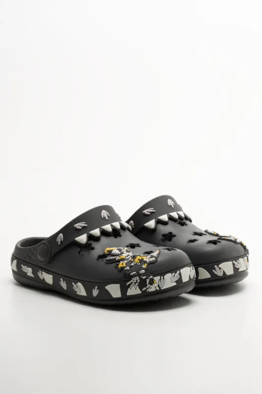 Clogs Black sold by Ackermas