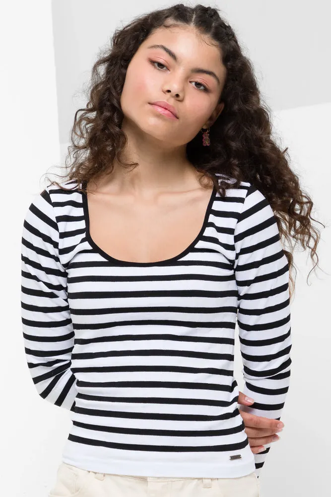 Crew Neck Tshirt Seamless Stripe Black & White sold by Ackermas