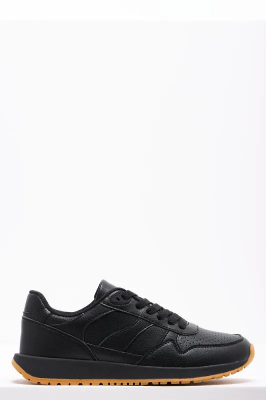 Retro Trainer Black sold by Ackermas