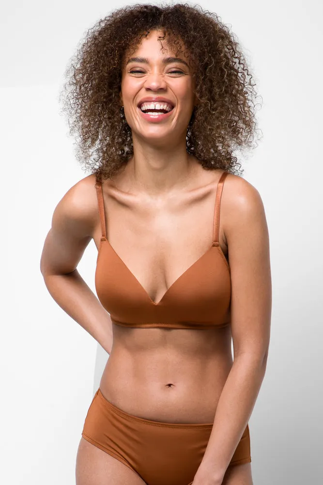 3 Pack Panties Black, White And Natural sold by Ackermas