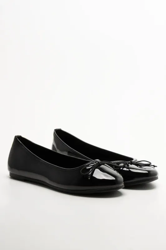 Patent Almond Toe Ballerina Pump Blk sold by Ackermas