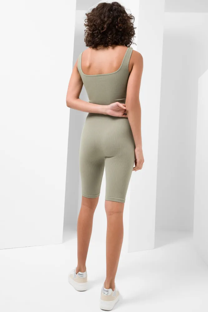 Seamfree Rib Vest Vetiver sold by Ackermas product image thumbnail 3