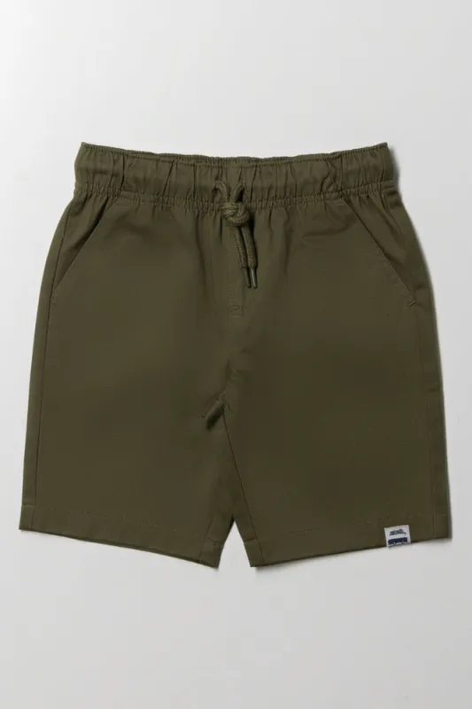 Shorts Green sold by Ackermas